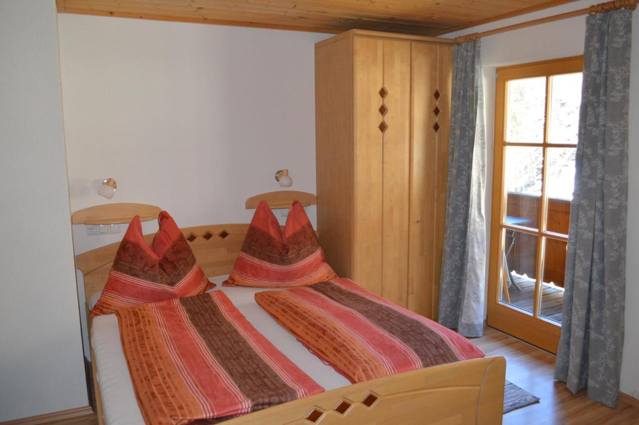 Ferienwohnungen Niederarnigerhof Familie Bauernfeind Kals-am Großglockner Екстериор снимка