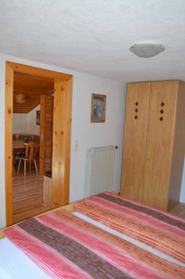 Ferienwohnungen Niederarnigerhof Familie Bauernfeind Kals-am Großglockner Екстериор снимка
