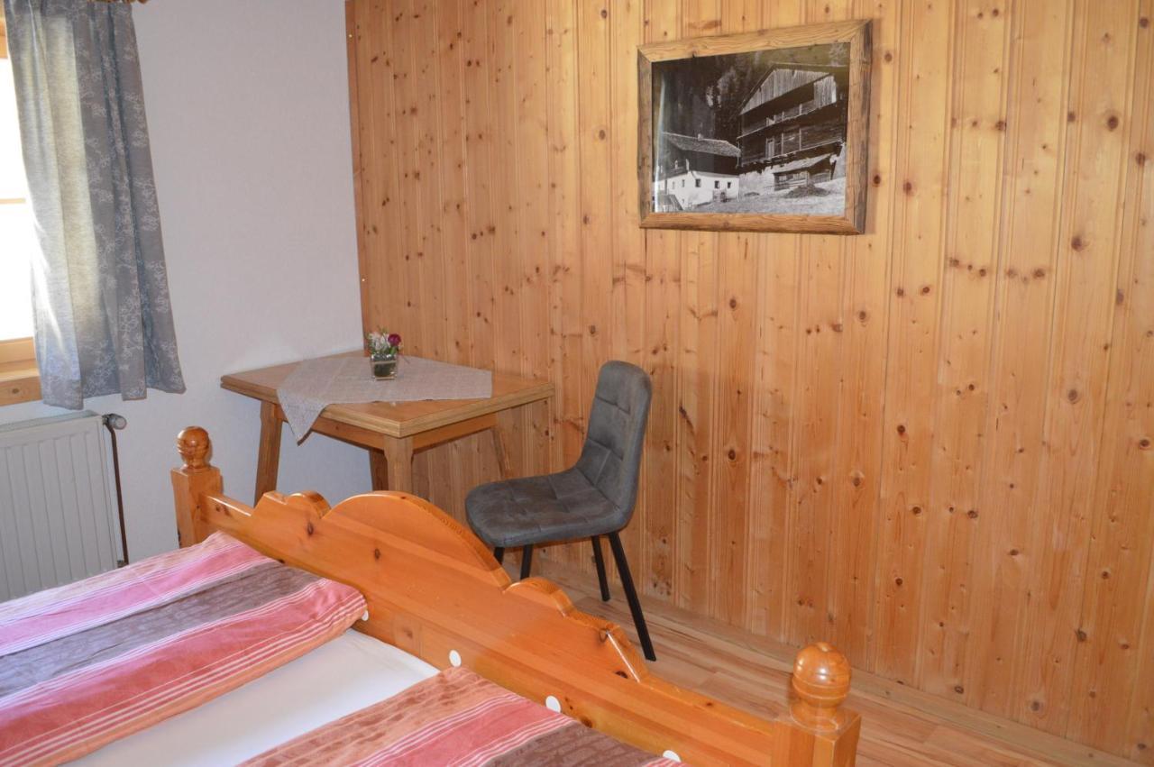 Ferienwohnungen Niederarnigerhof Familie Bauernfeind Kals-am Großglockner Екстериор снимка